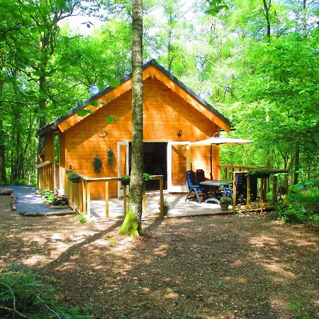 Cozy Chalet In Oignies-en-thierache With Sauna 木屋 *
