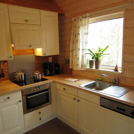 Cozy Chalet In Oignies-en-thierache With Sauna 木屋 *